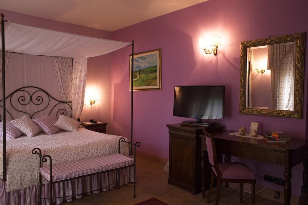 Hotel Relais Osteria Dell'Orcia Bagno Vignoni Camera foto