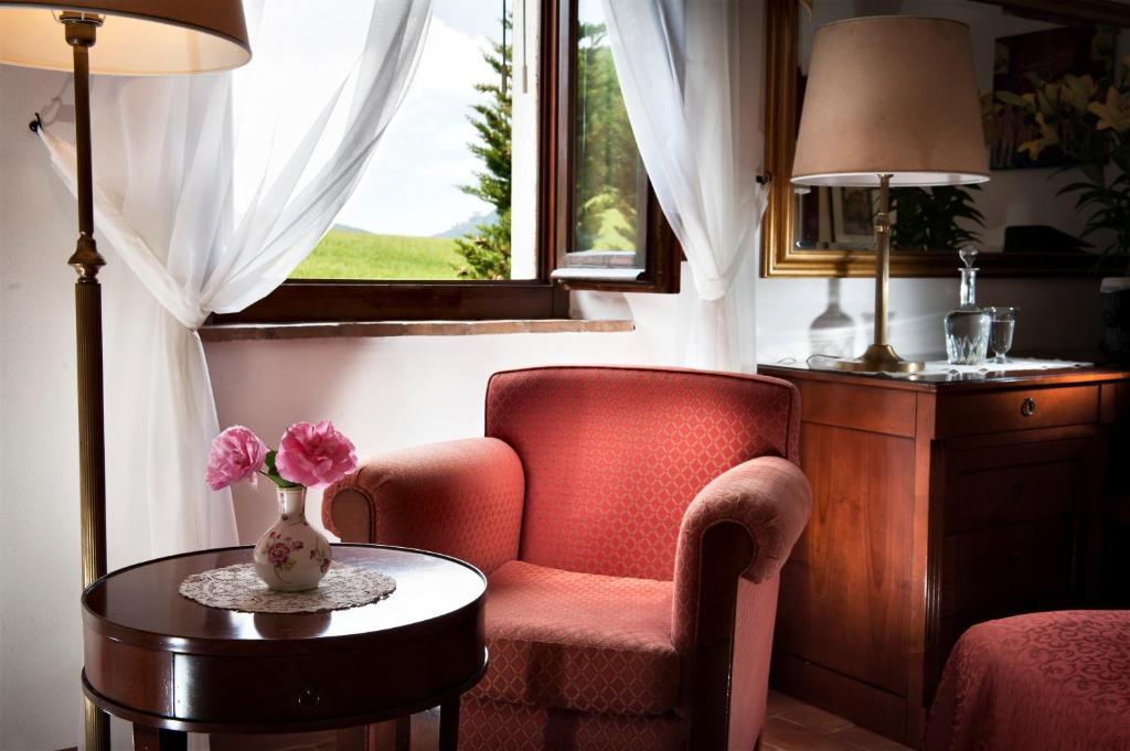 Hotel Relais Osteria Dell'Orcia Bagno Vignoni Camera foto